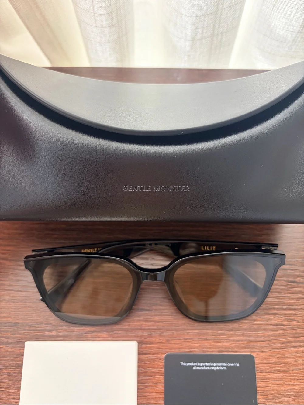 Gentle Monster Lilit 01 Black/Brown Unisex Sunglasses